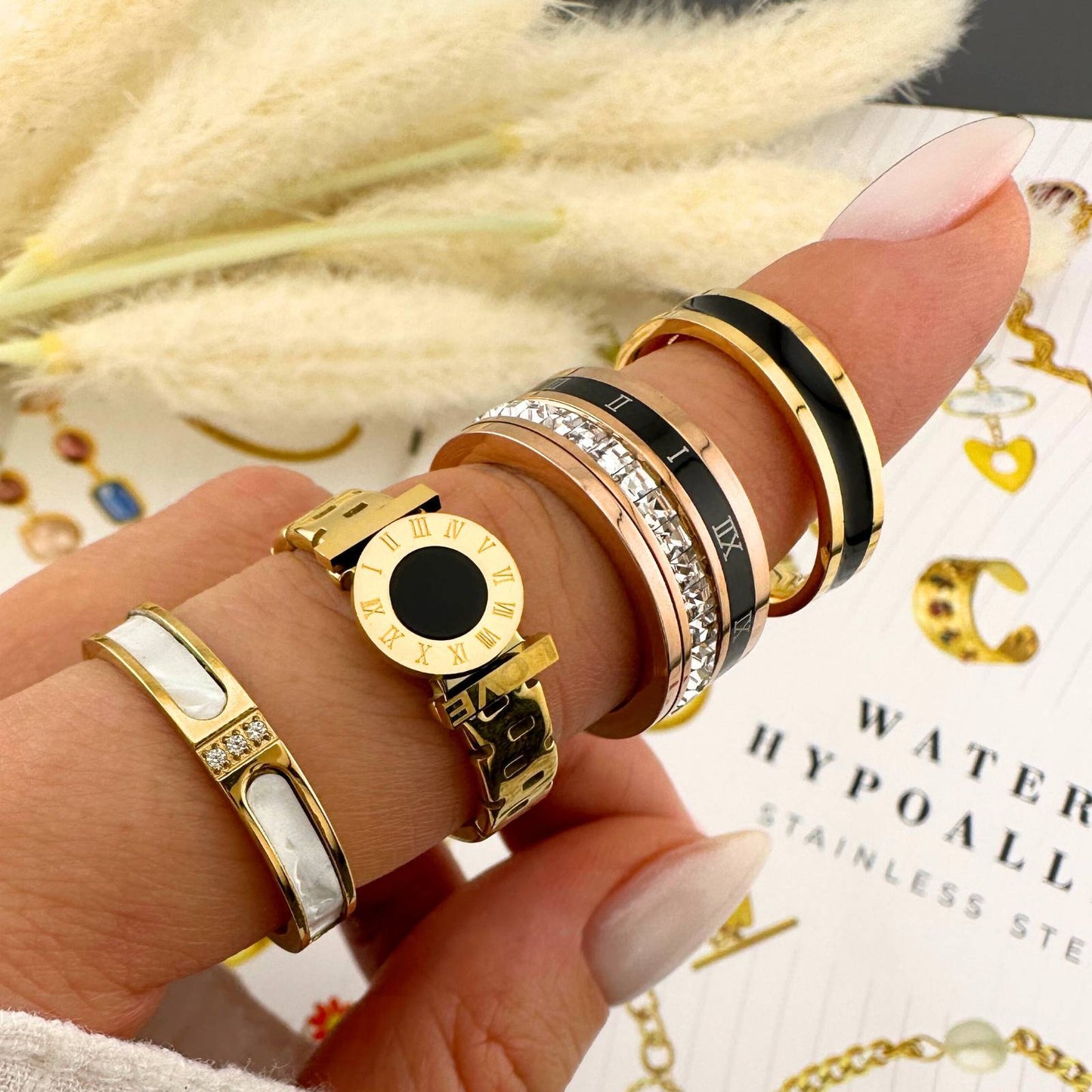Vergoldeter Edelstahl Finger Ring mit weißem Emaille & Zirkonia – Wasserfest, Hypoallergen, Anlaufbeständig